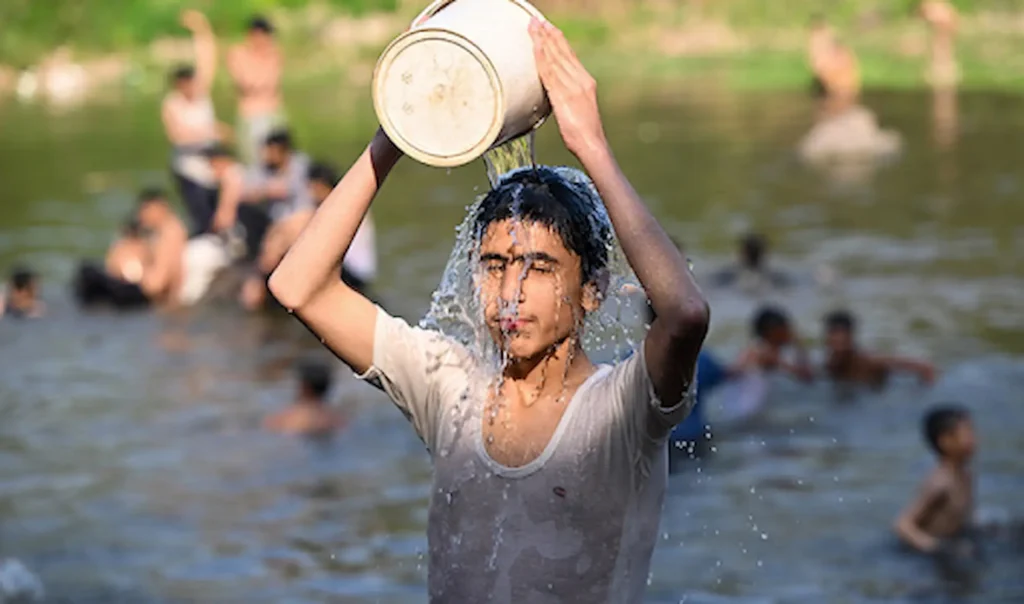 Global Heatwave Alert: Pakistan Breaks 45°C as Climate Crisis Intensifies 1 global heatwave